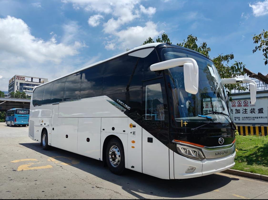 Luxury Coaches